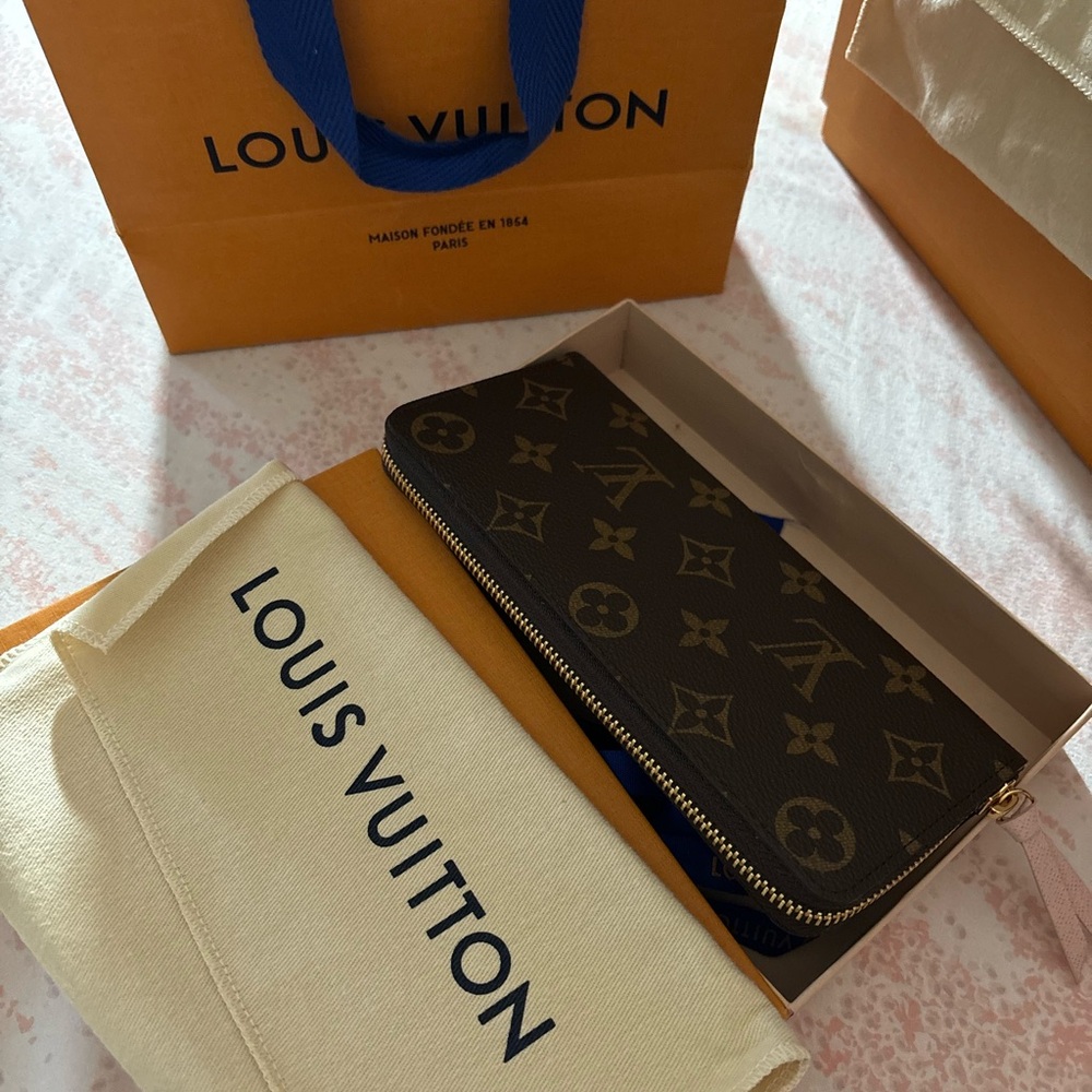 LV bag and wallet authentic